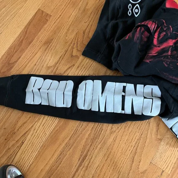 Bad Omens Hoodie Size Small Masked Red Face Long Sleeve Hands Symbols Sweatshirt - Picture 5 of 10
